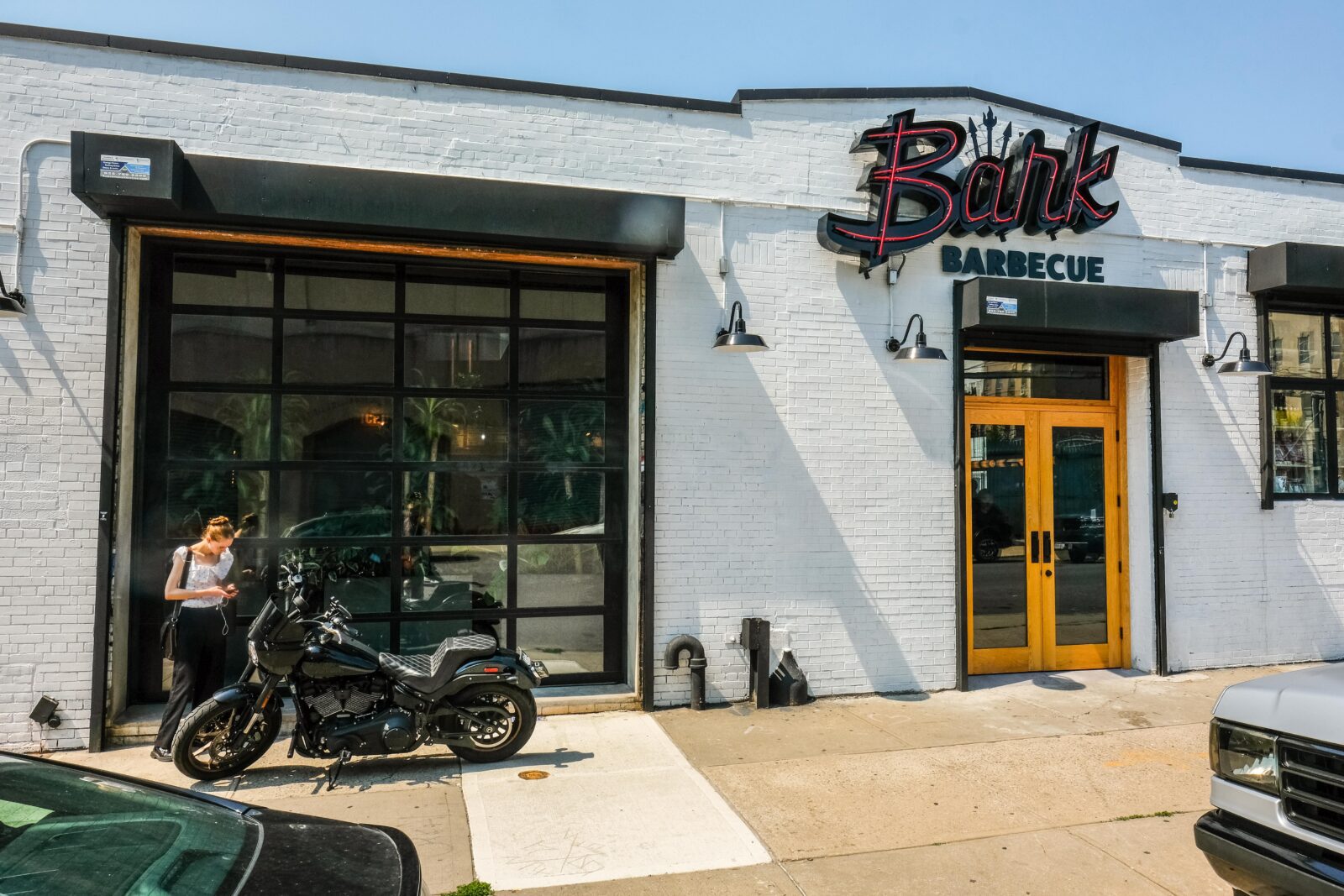 Bark’s Brilliant Dominican-Texas Barbecue Gets a Huge New Space in Bushwick Bark’s Brilliant Dominican-Texas Barbecue Gets a Huge New Space in Bushwick